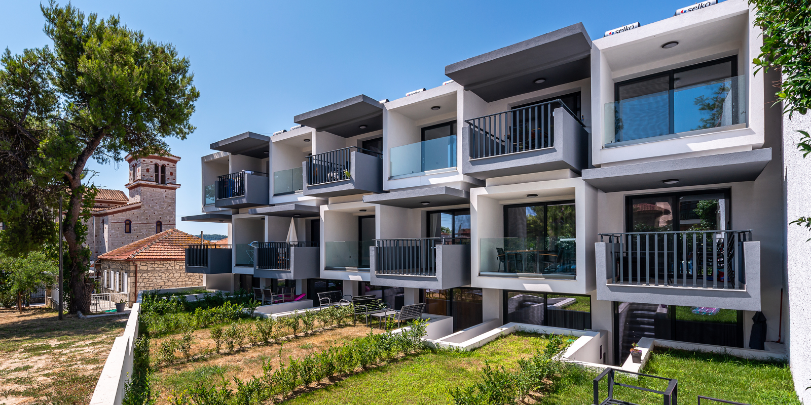  Kallithea Myrtias St. Apartment Building-Halkidiki