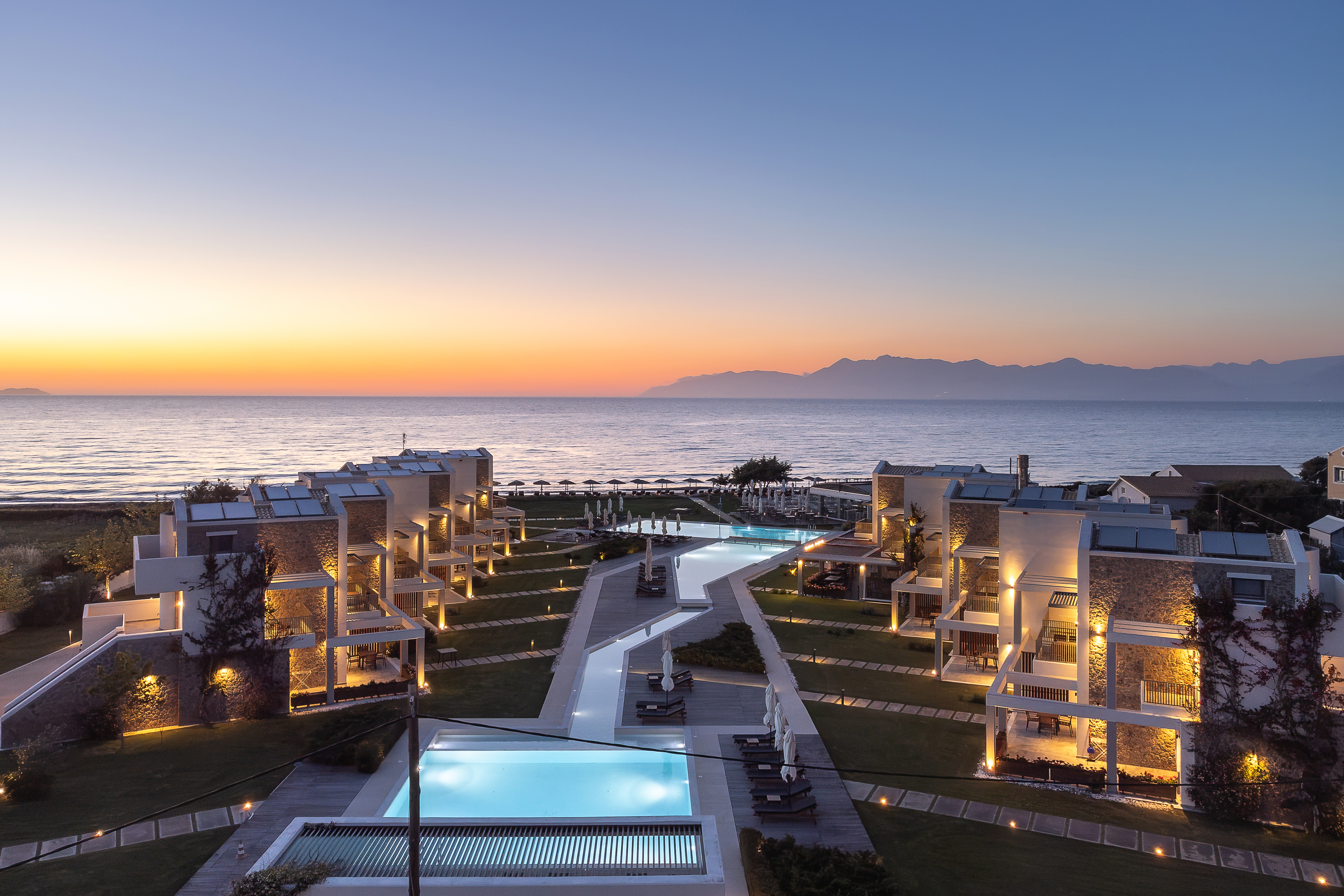 Thalassa Suites 