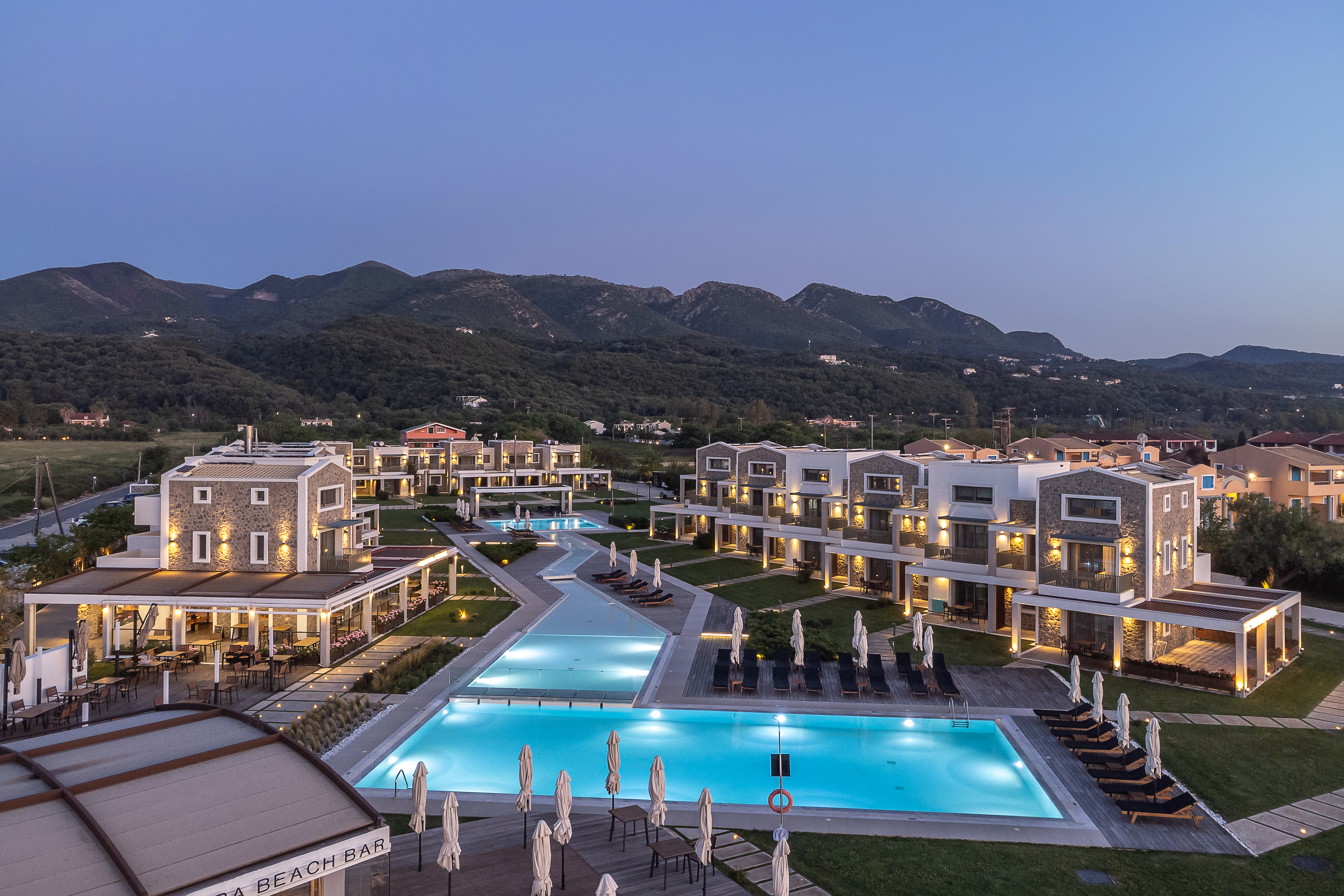 Thalassa Suites 
