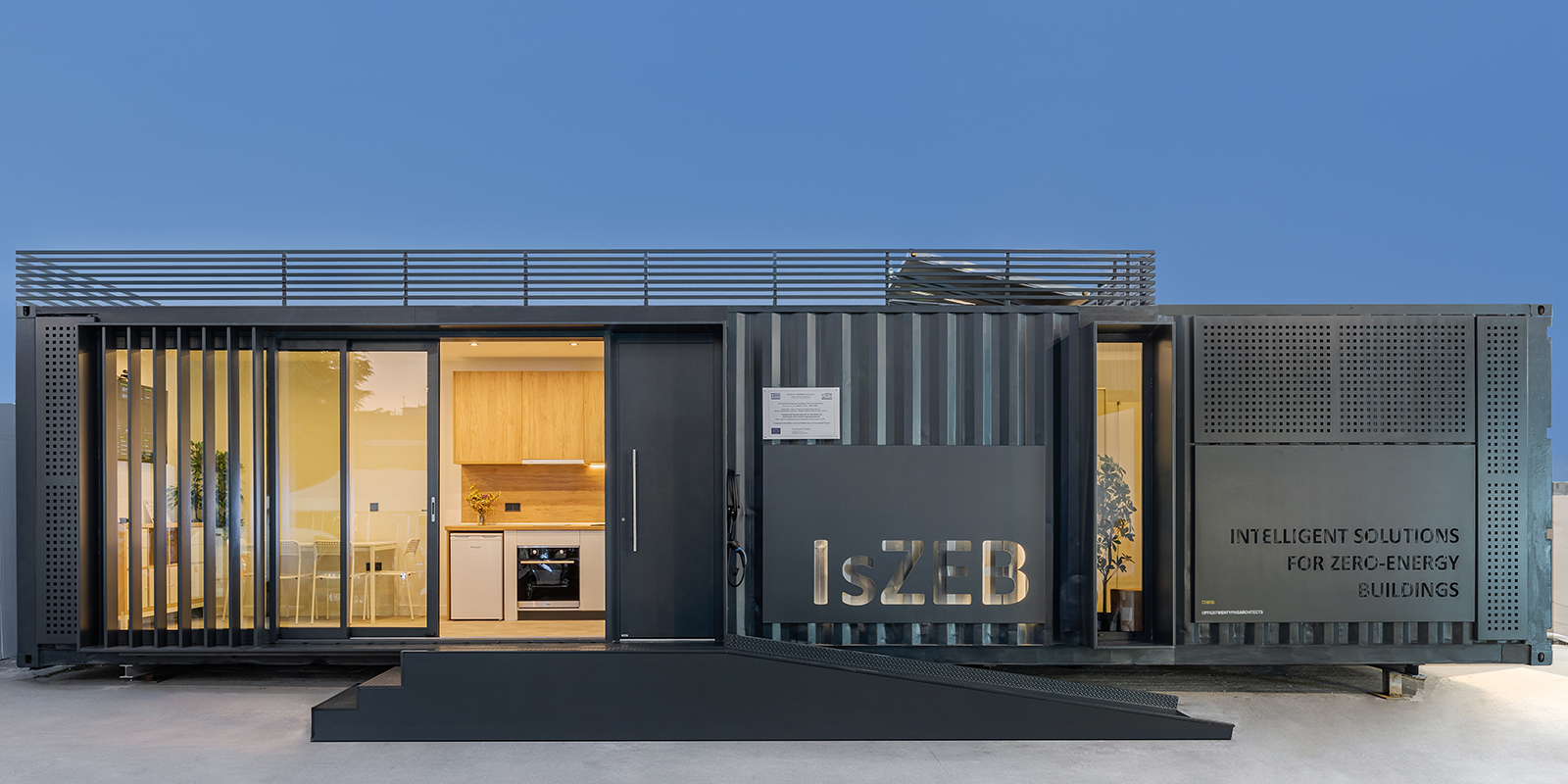 Net Zero Energy Home Mockup-Thessaloniki