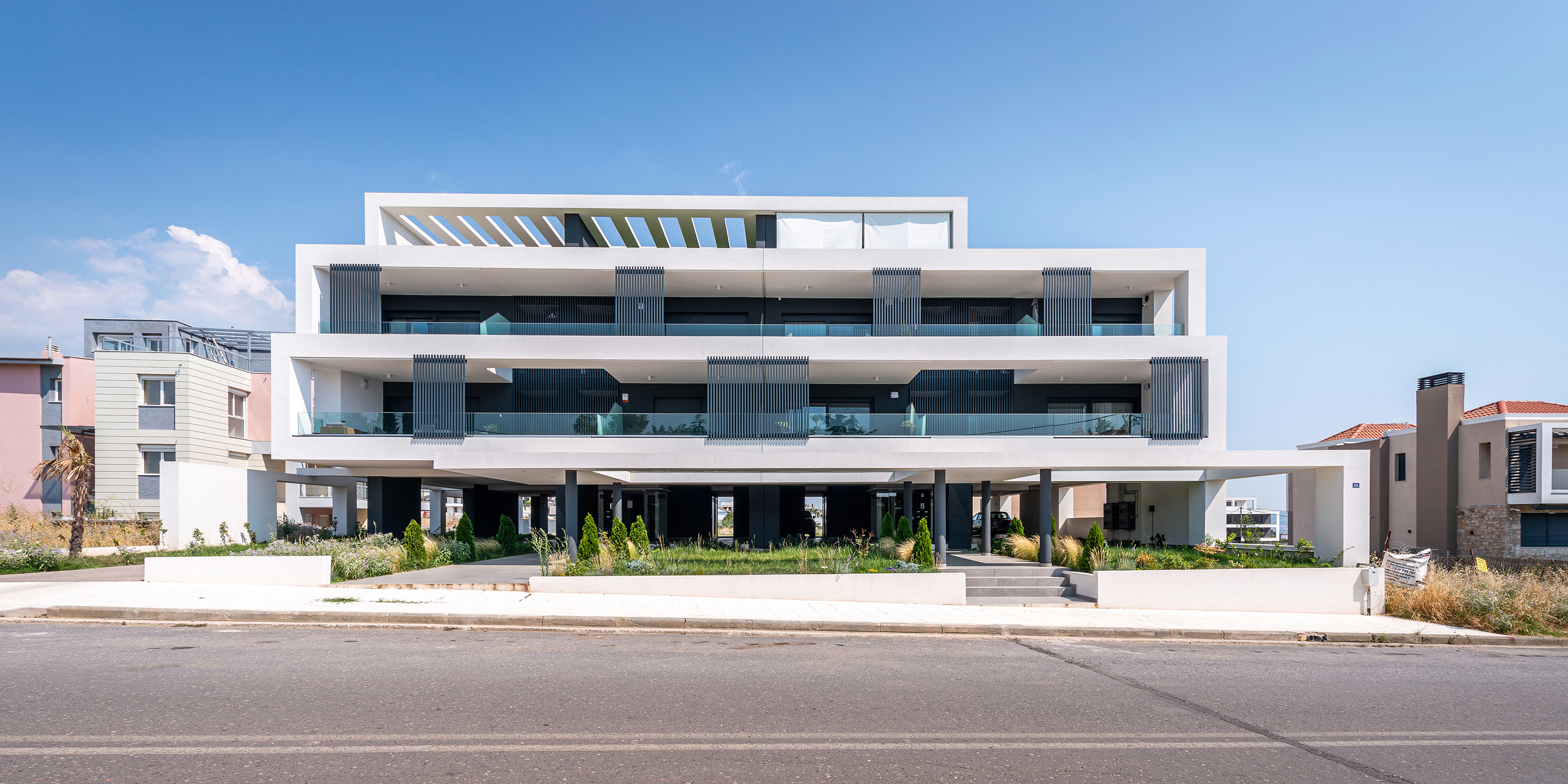 Thermi Apartment Building-Thessaloniki