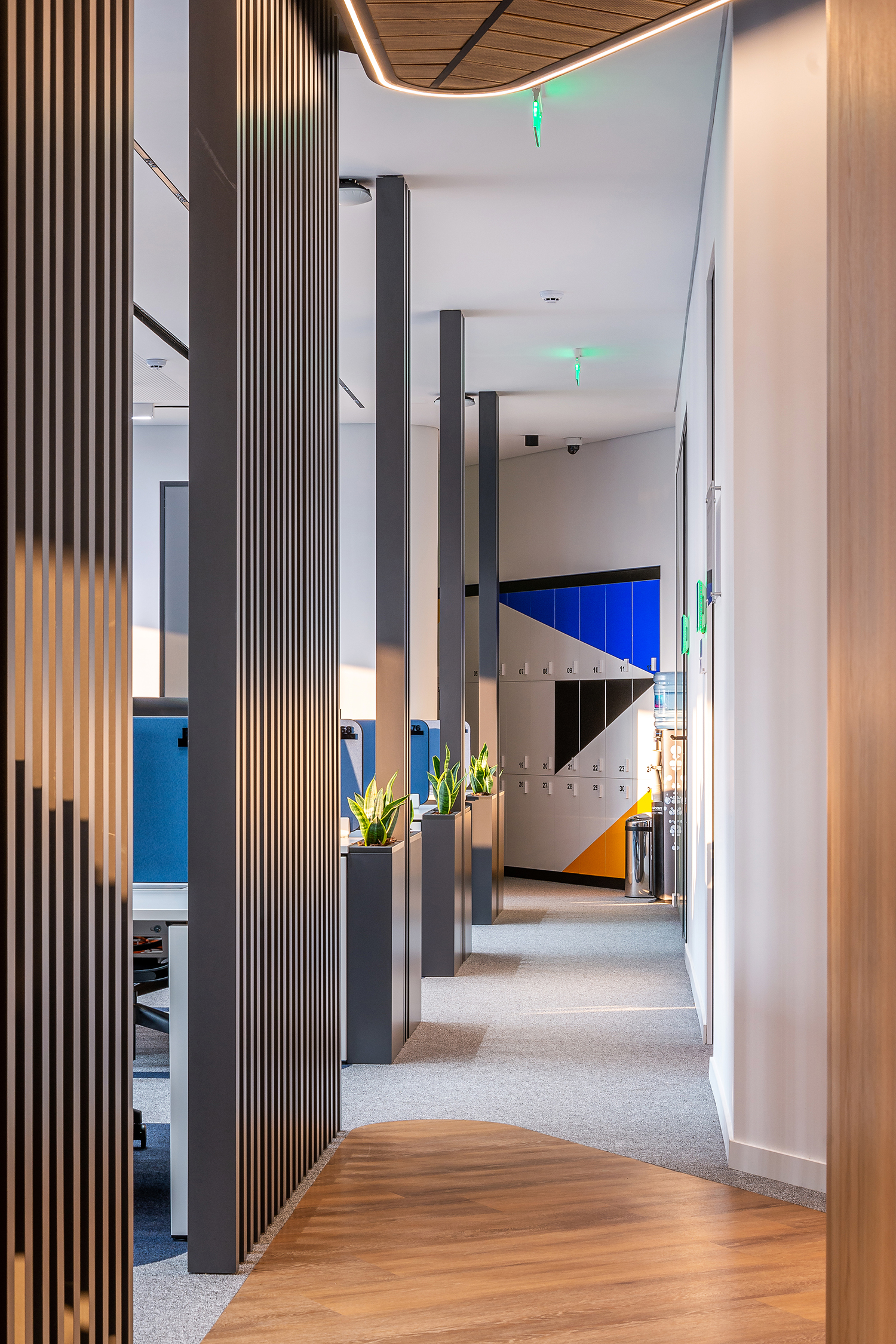 OFFICE BUILDING RENOVATION, THESSALONIKI