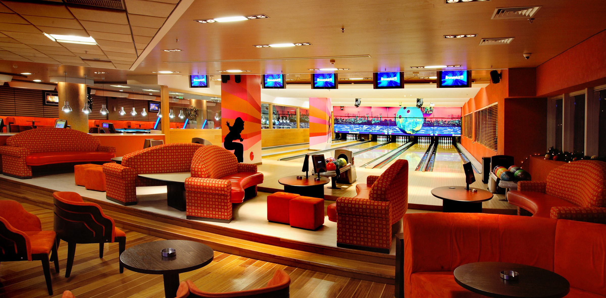 Faliro Village Fun & Bowl – Athens