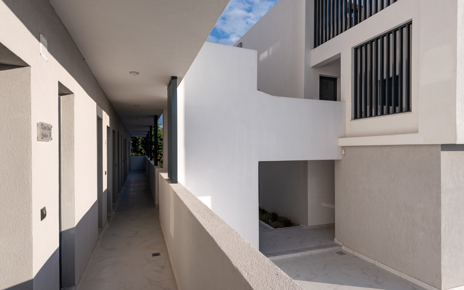Kallithea Apartment Building-Halkidiki