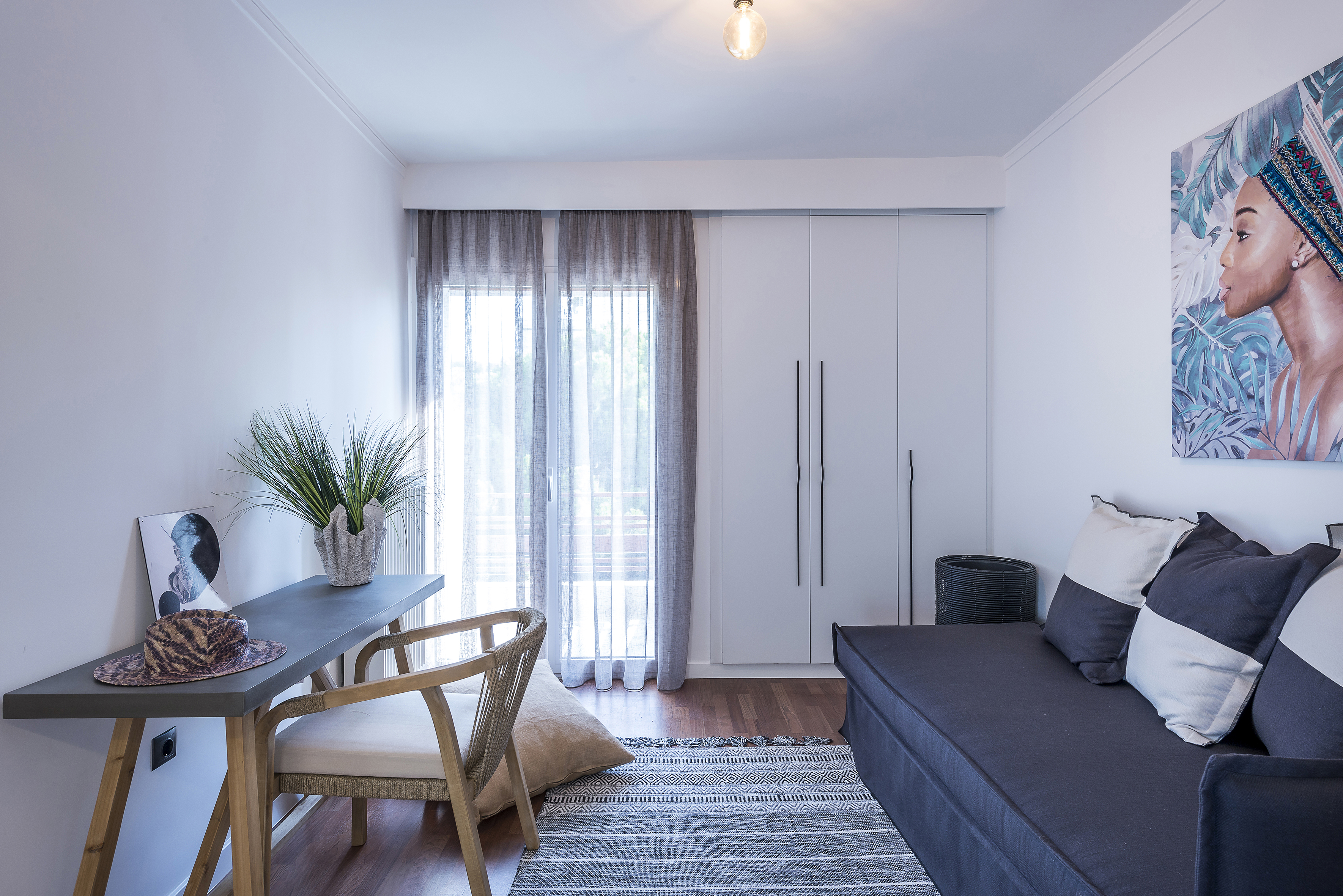 APARTMENT IN GLYFADA, ATHENS