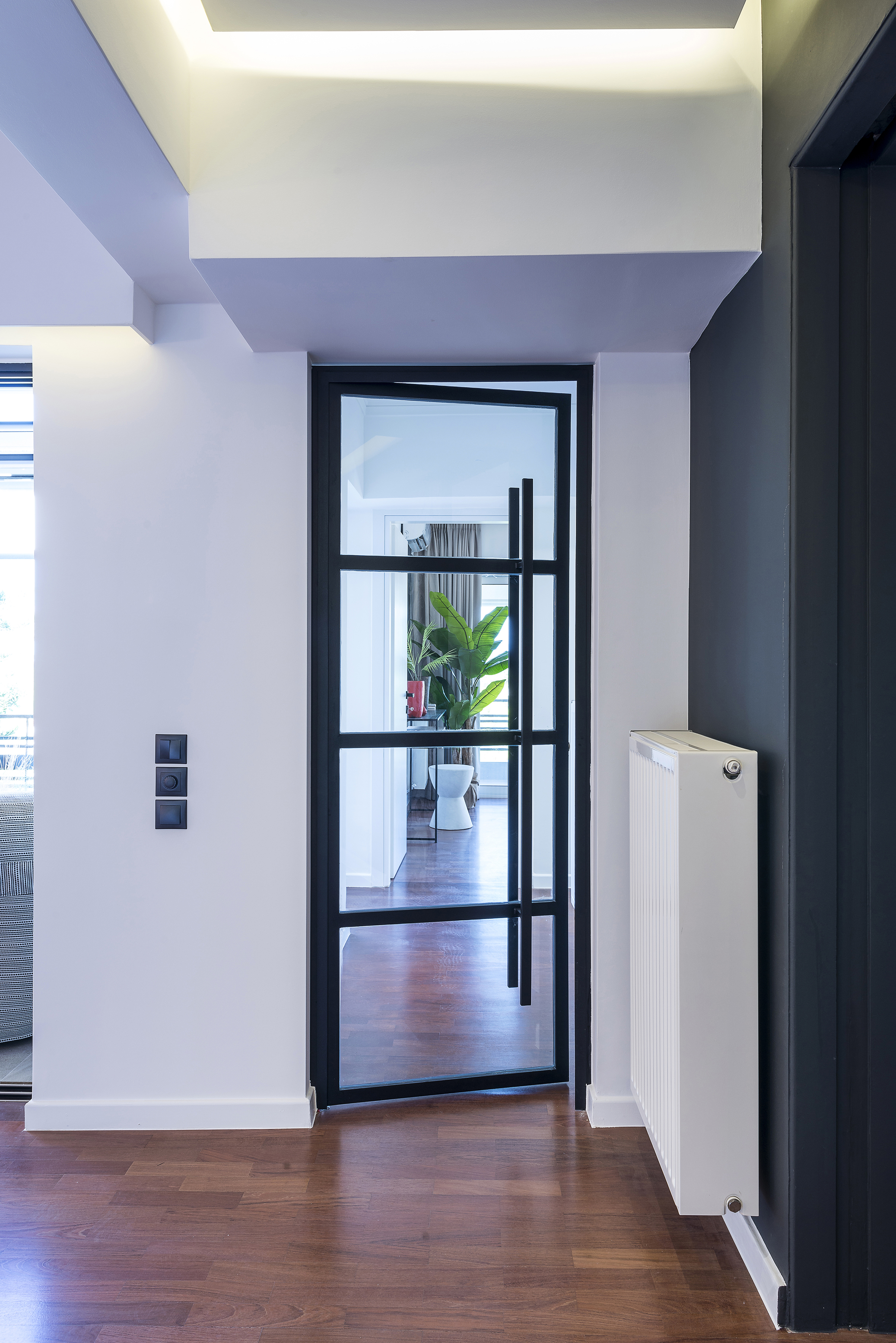 APARTMENT IN GLYFADA, ATHENS