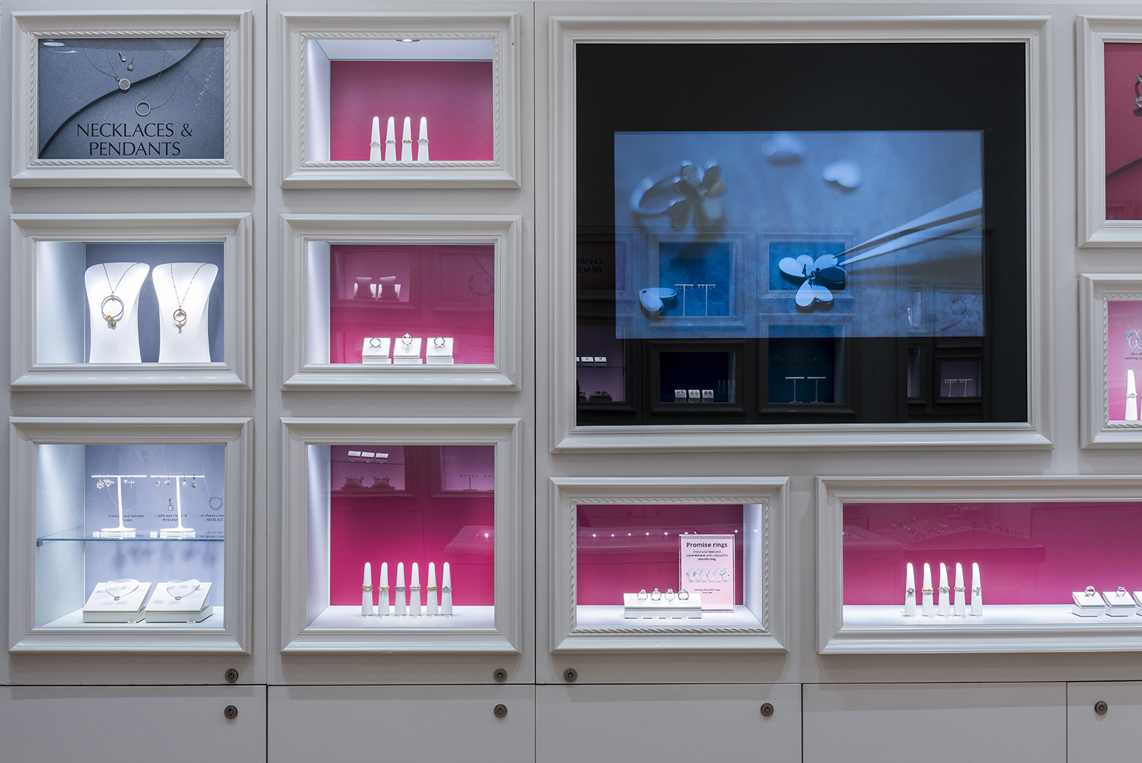 Pandora Jewelry shop - Thessaloniki
