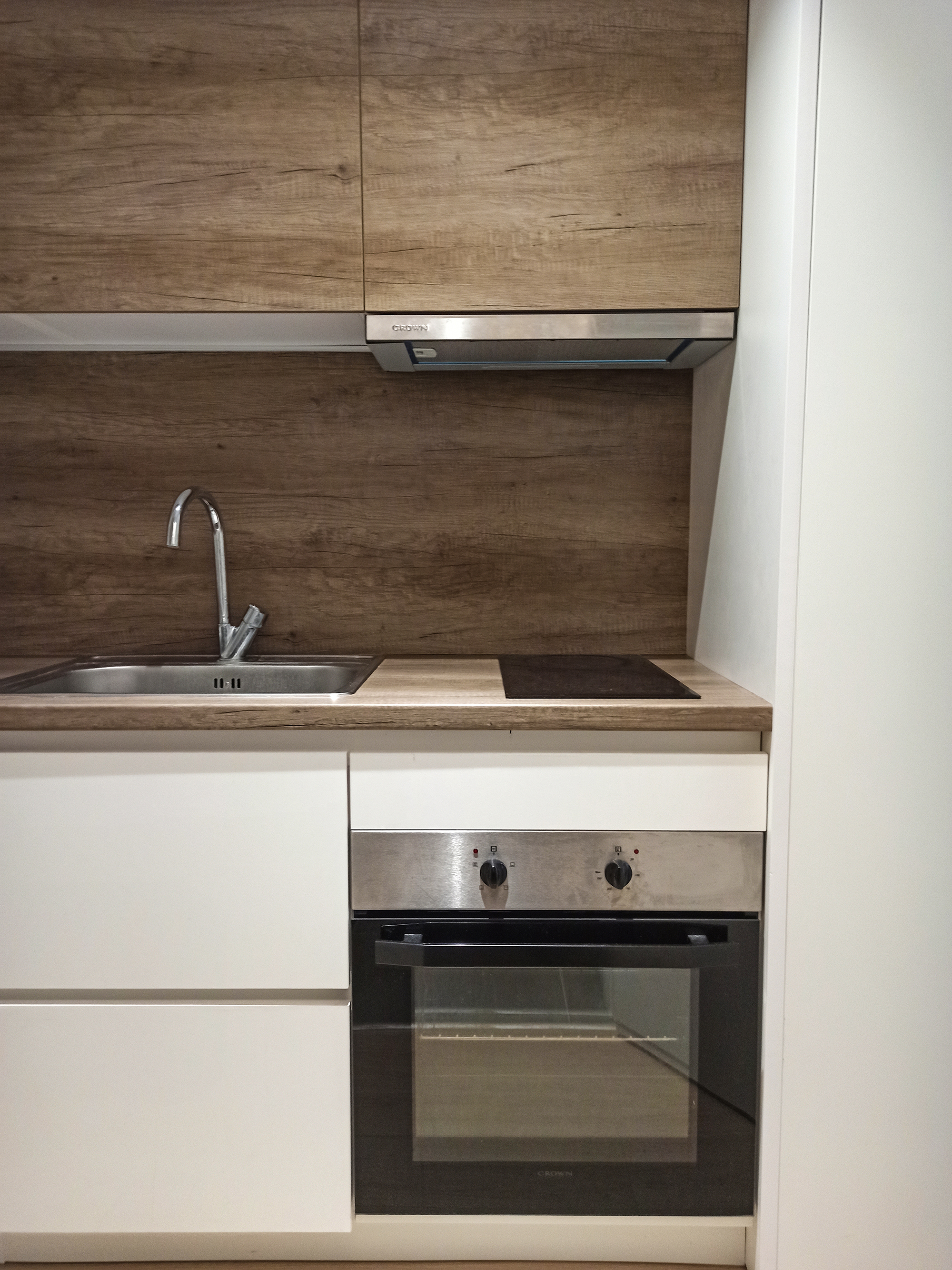 FIVE APARTMENTS IN THESSALONIKI, GREECE