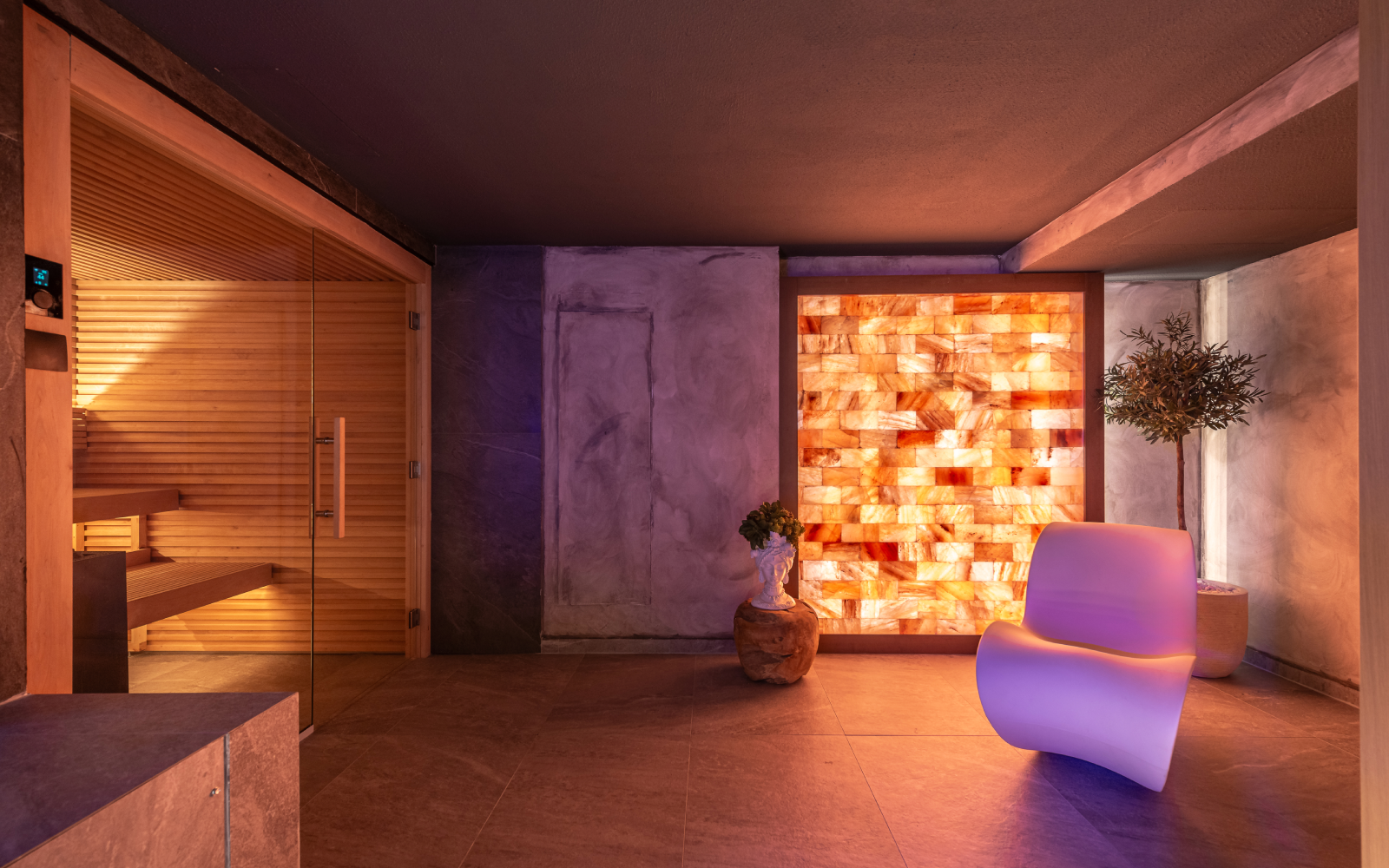Atmosphere Spa II In Thessaloniki, Greece