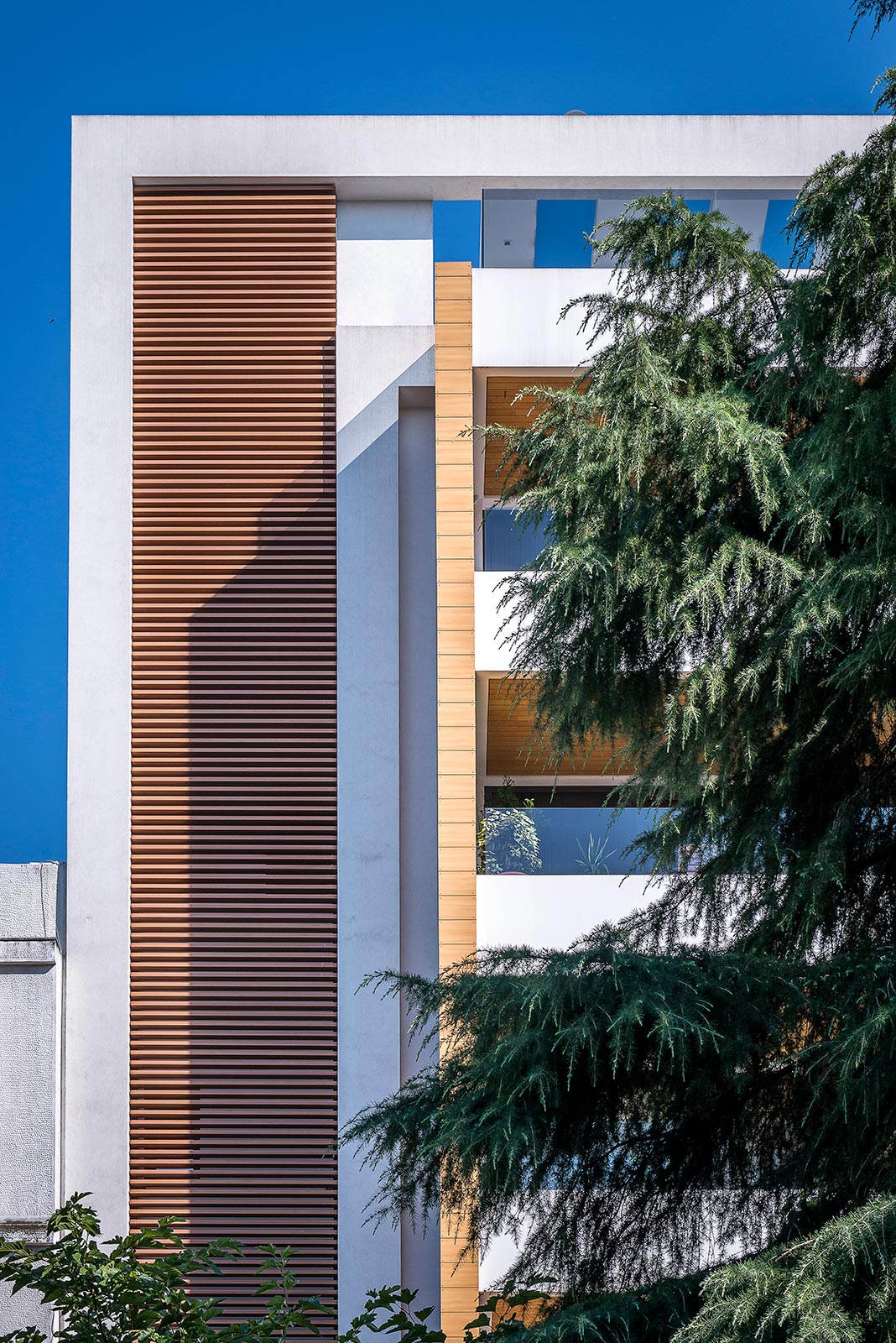 Apartment Building in Metamorphoseos St, Kalamaria