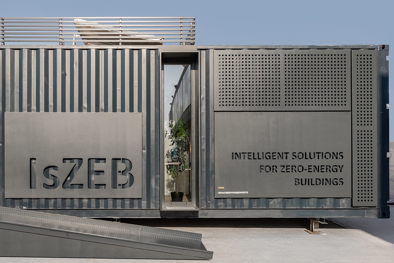 IsZEB – Smart Exhibit In Thessaloniki, Greece