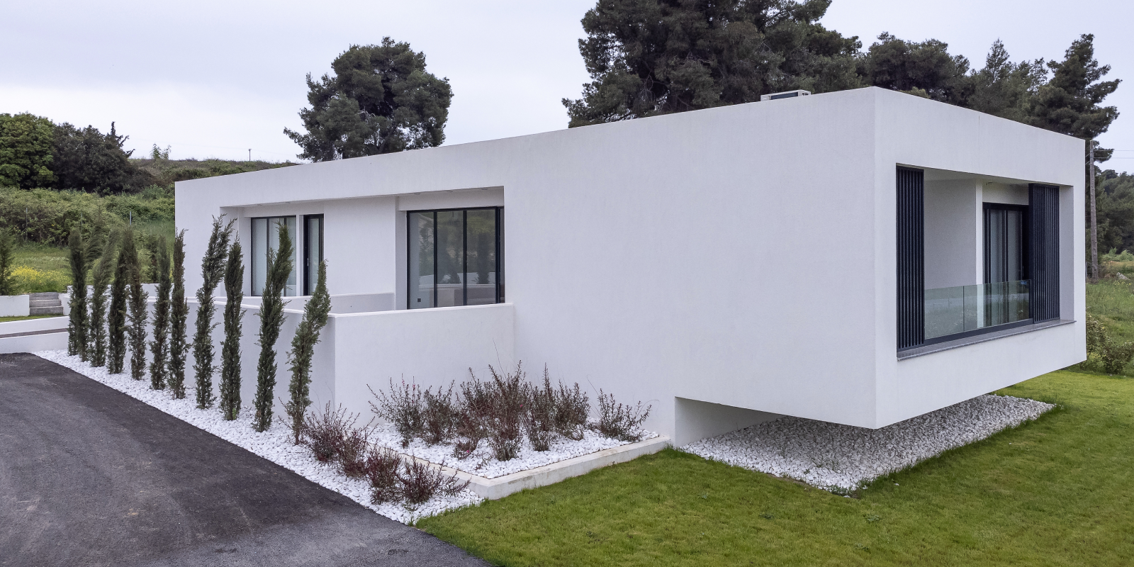 Office Building In Kallithea – Chalkidiki