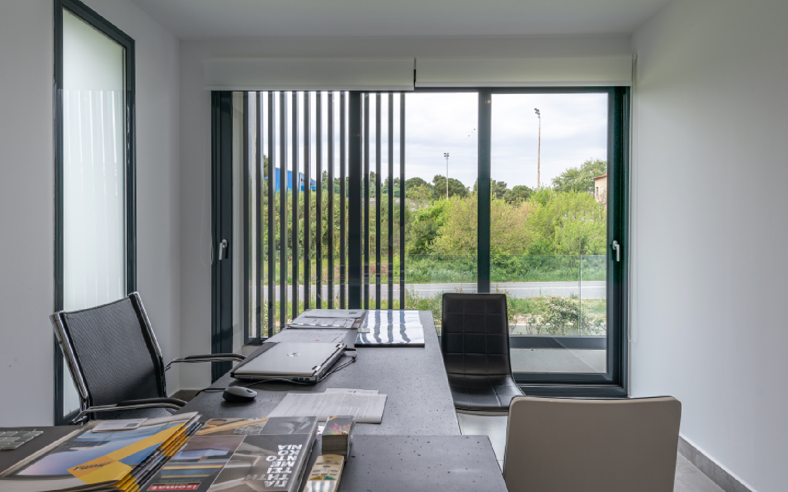 Office Building In Kallithea – Chalkidiki