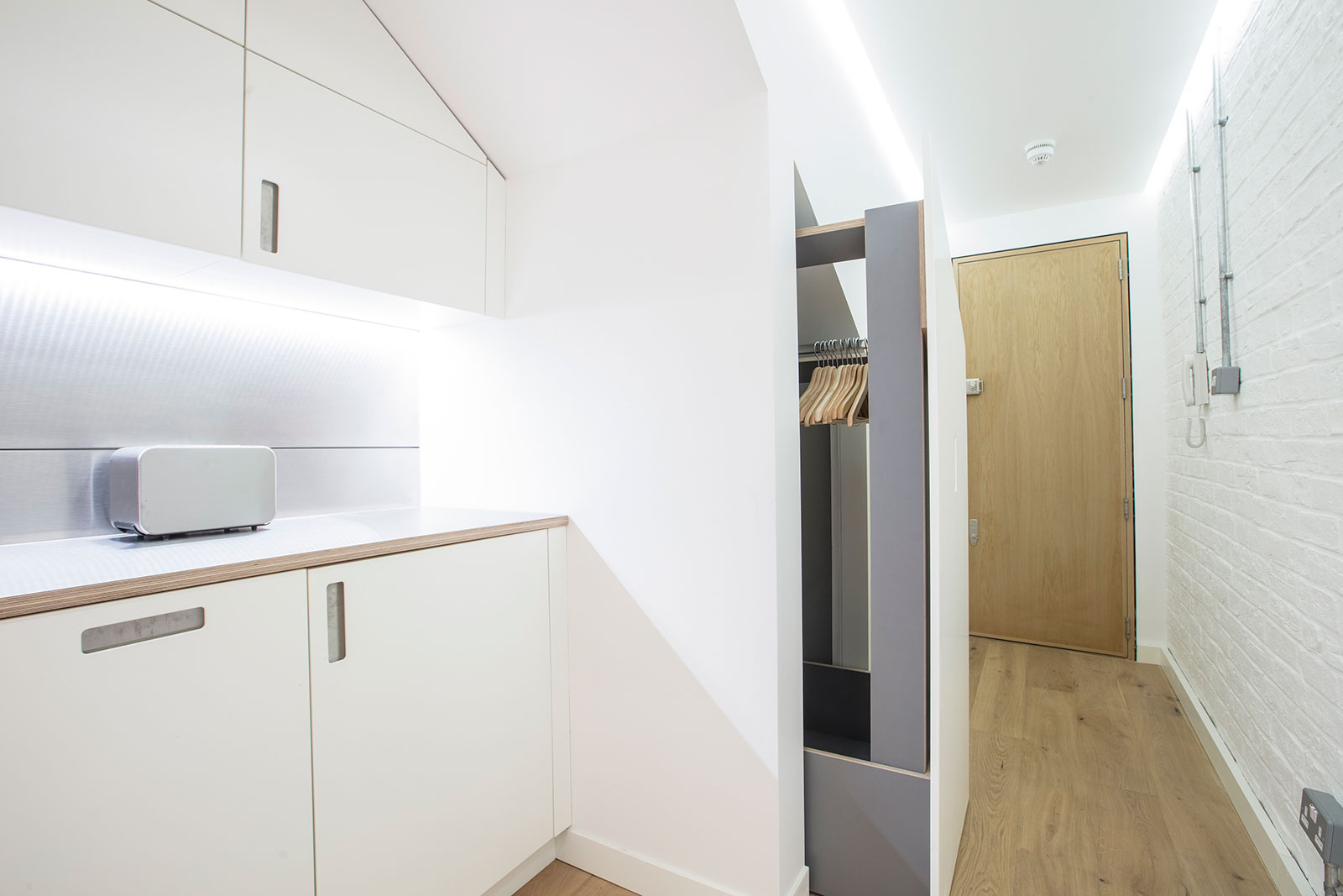 GLOUCESTER ROAD – LONDON / UNITED KINGDOM