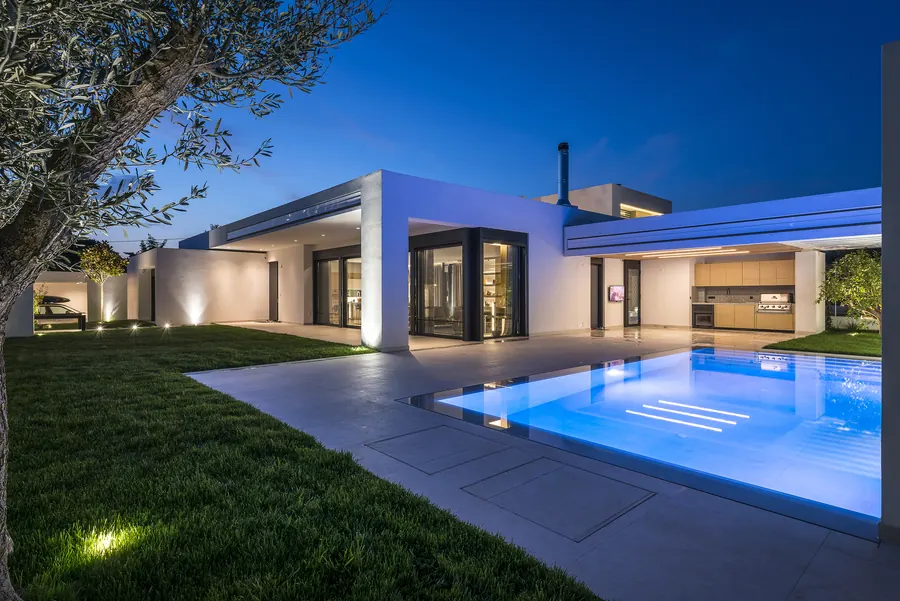 Thermi House
