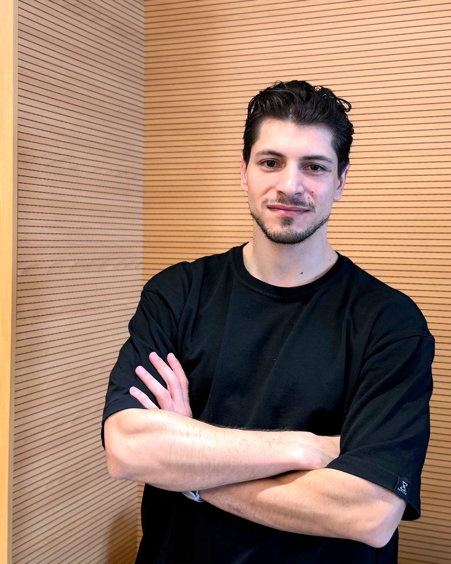 Daniel Radou, Architects